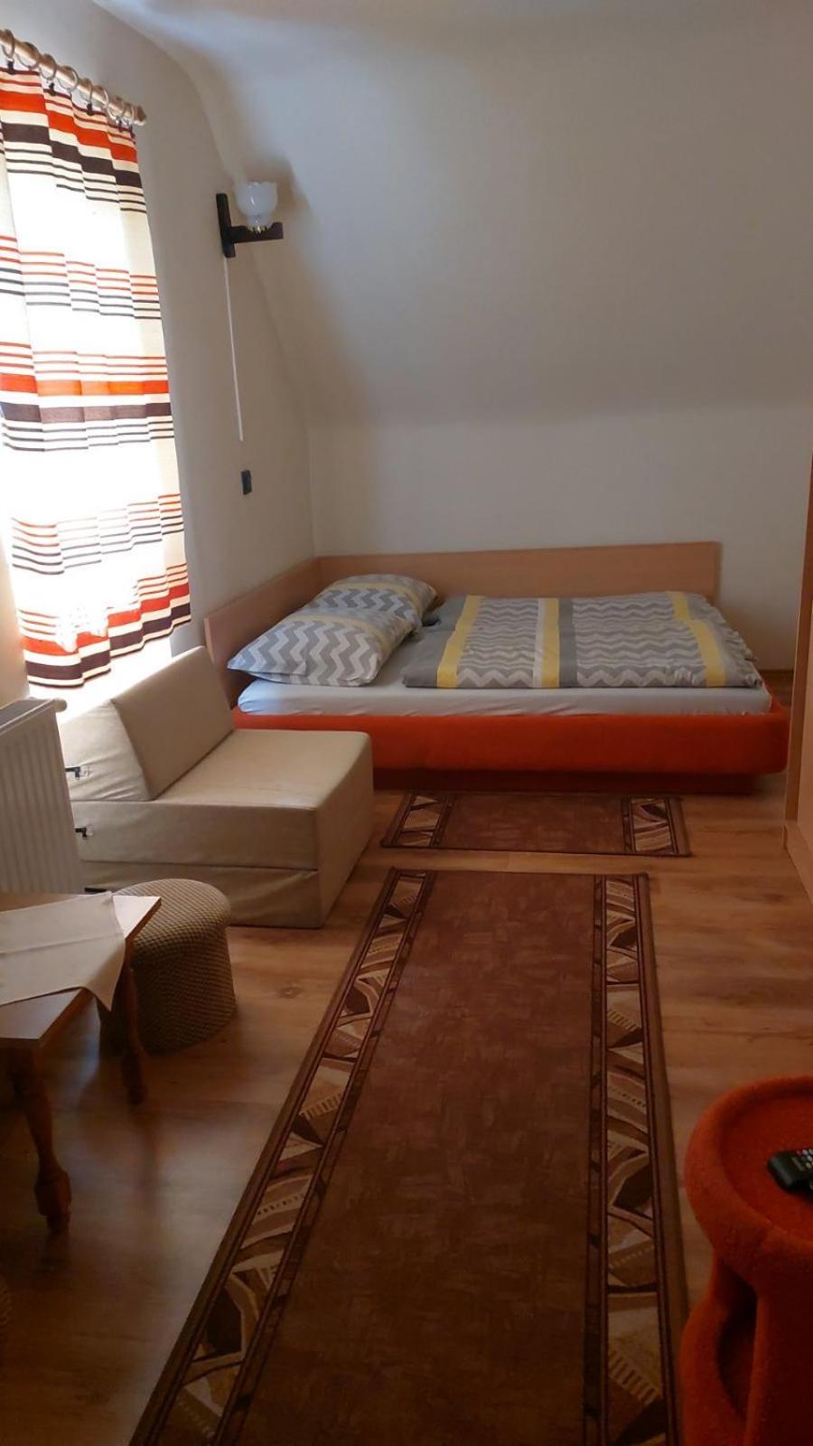 Hotel Adam Vendeghaz Siófok Zimmer foto